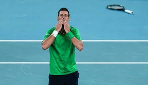 齐沃：劳塔罗被外界持续批评并不公平，他在德比前两天发烧了