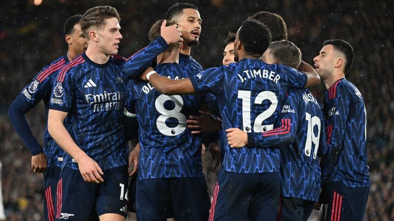 [中超]上海海港快速反击 莱昂纳多低射锁定胜局